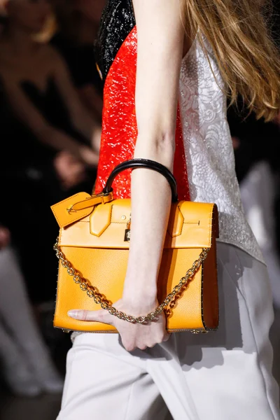 Look 59